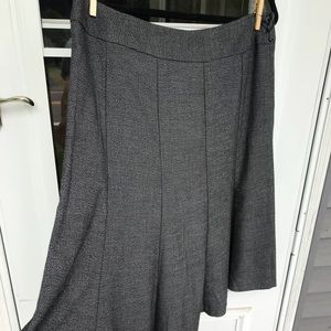 Dress Barn fit and flare gray tweed midi skirt